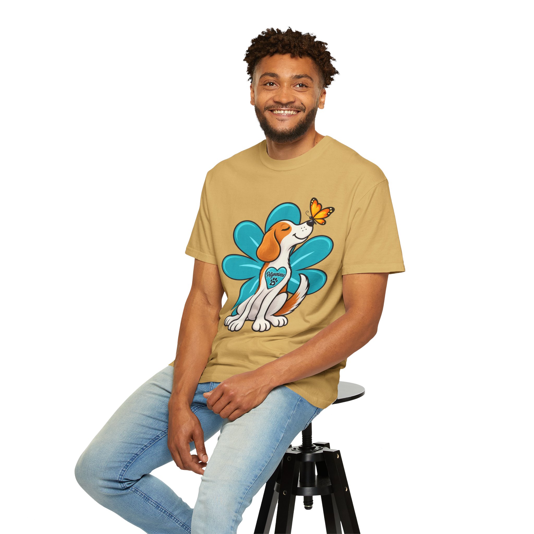 Beagle & Butterfly Graphic T-Shirt - Image 41