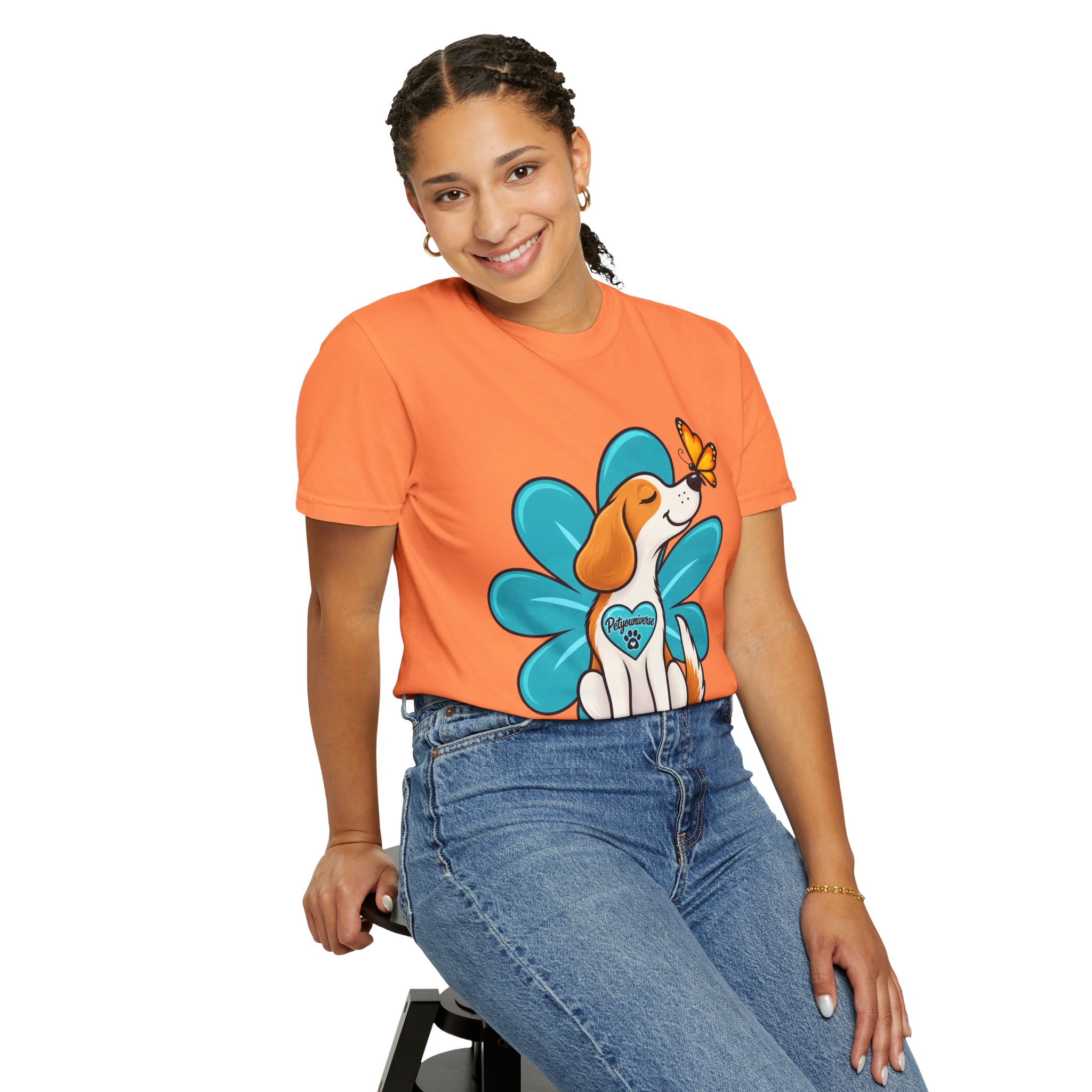 Beagle & Butterfly Graphic T-Shirt - Image 5