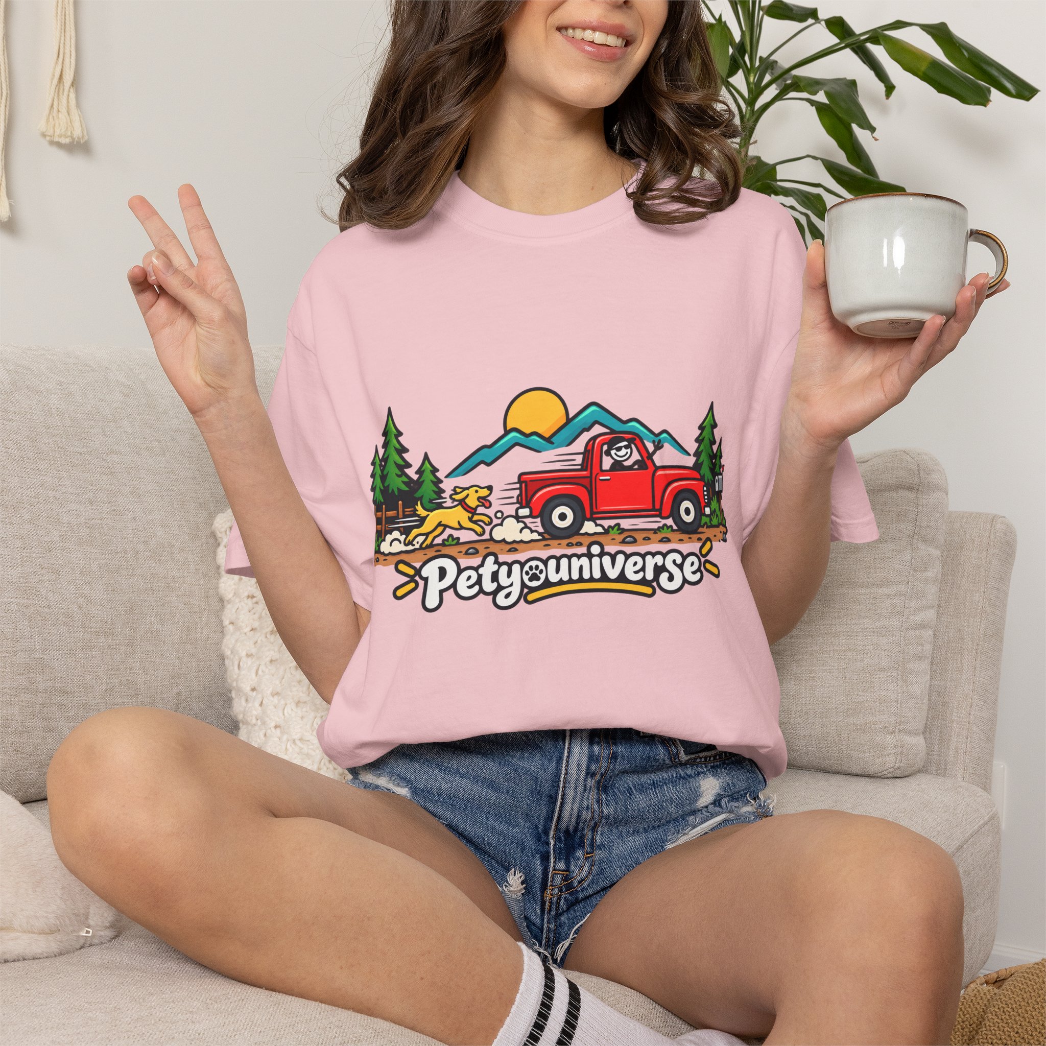 Petyuniverse Retro Truck & Dog Graphic T-Shirt - Image 84