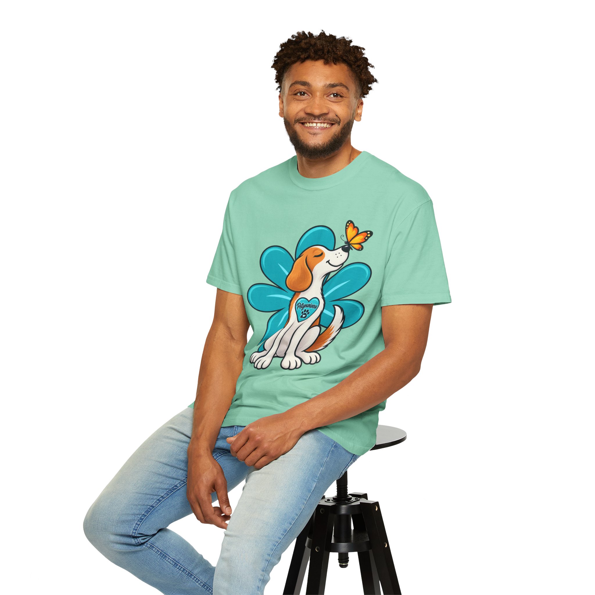 Beagle & Butterfly Graphic T-Shirt - Image 83