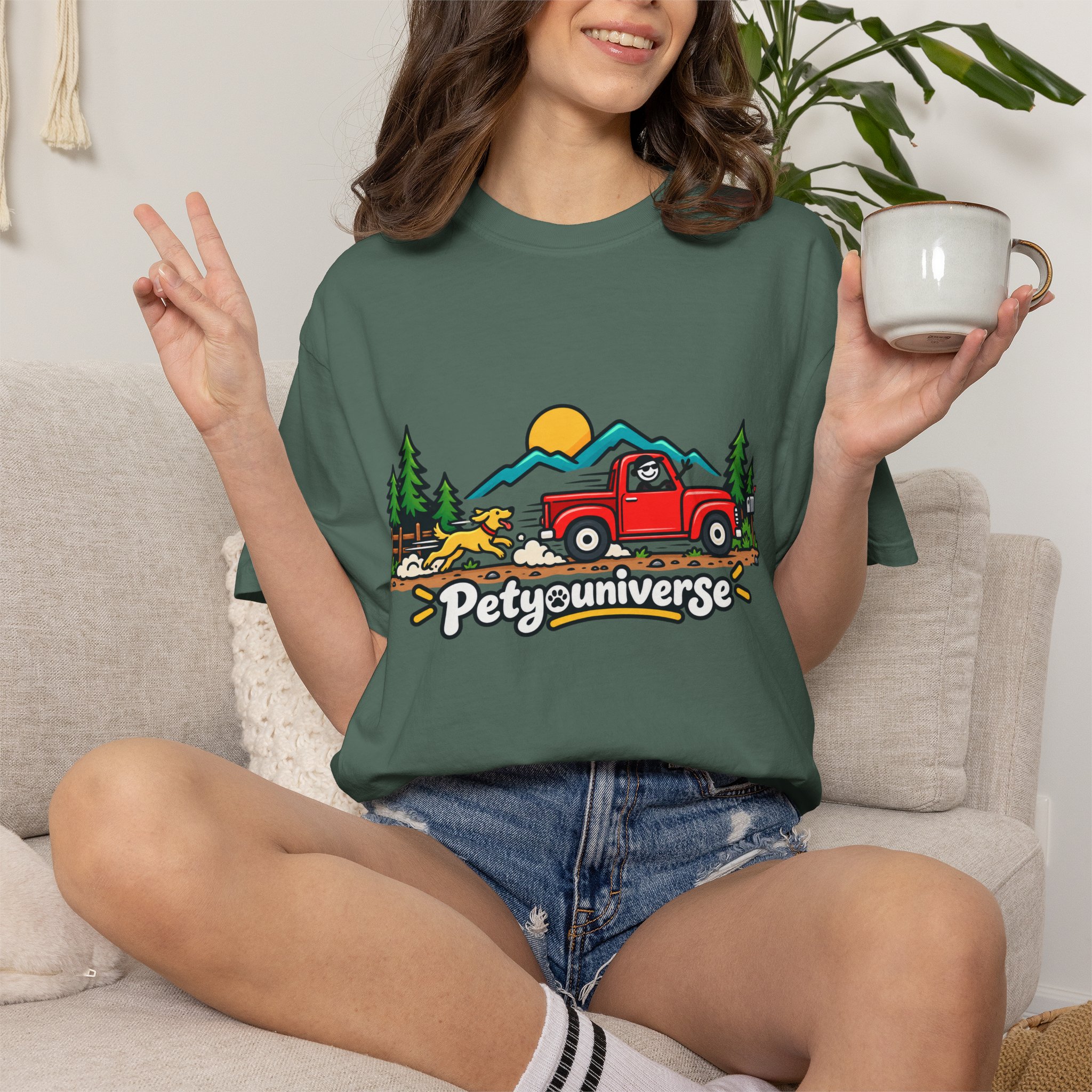 Petyuniverse Retro Truck & Dog Graphic T-Shirt - Image 75