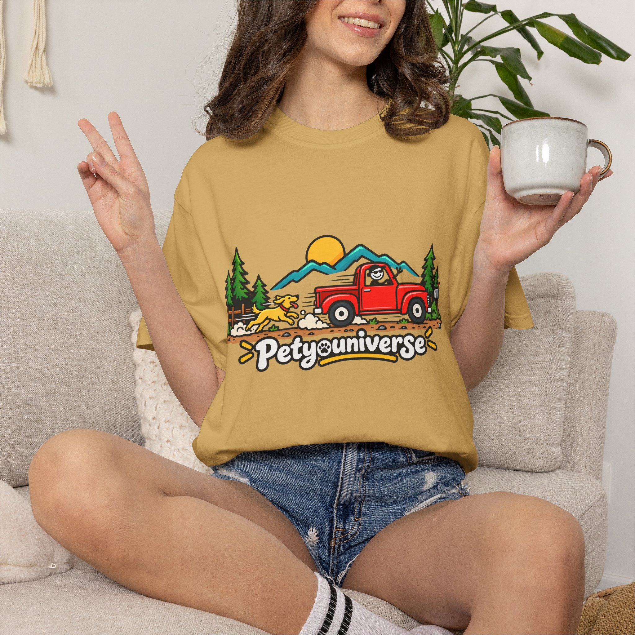 Petyuniverse Retro Truck & Dog Graphic T-Shirt - Image 12