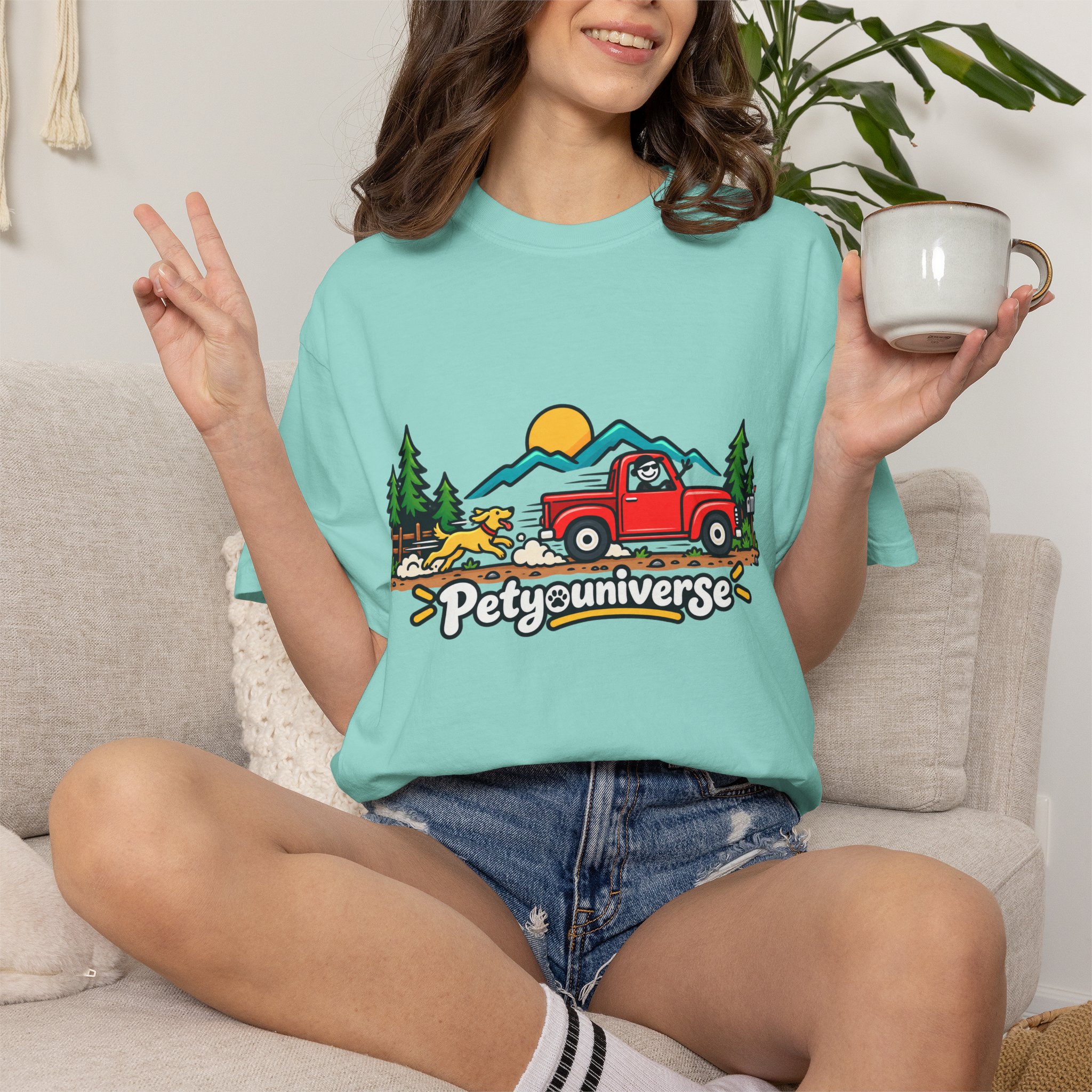 Petyuniverse Retro Truck & Dog Graphic T-Shirt - Image 57